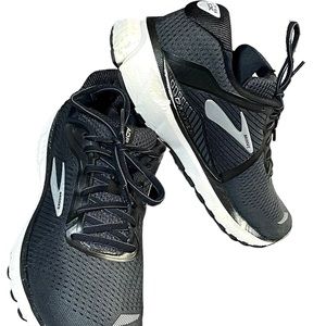 Brooks Men’s Adrenaline 20 GTS XX PreOwned Used Laceup Sneakers Size 8.5 Medium